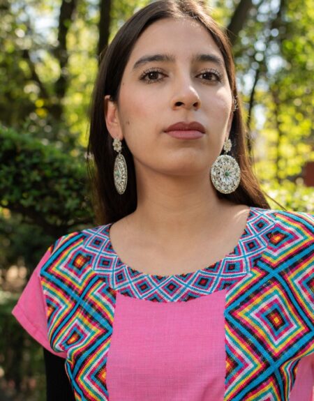 Blusa Rosa con Bordado Mexicano