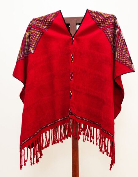 Poncho Rojo Artesanal