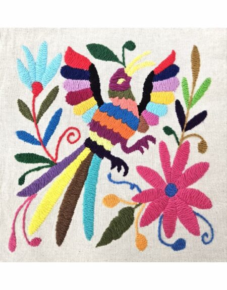 Servilleta con bordado de pájaro