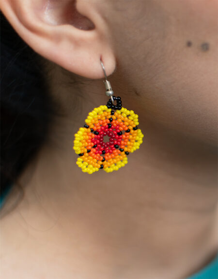 Aretes De Flor Arte Huichol