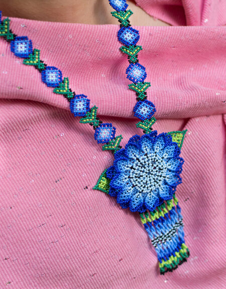 Collar De Flor Azul Arte Huichol